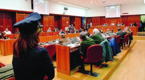 Contro i tagli agli stipendi boom di commissioni
