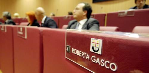 La poltrona Udeur resta a sinistra