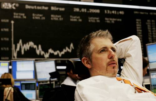 Borse, Wall Street in altalena 
Vendita di case nuove giù (-4,7%)