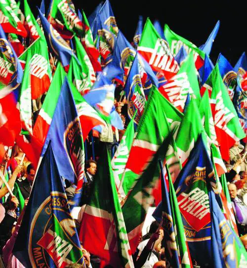 Forza Italia si prepara: 180mila «sentinelle» contro i brogli ai seggi