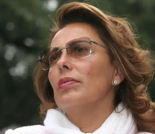 Lady Mastella libera a metà: 
non potrà lasciare Ceppaloni