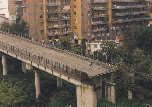 L'Italia è bloccata 
come in questa foto