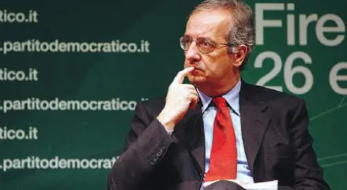 Veltroni resta sindaco e  boccia Amato