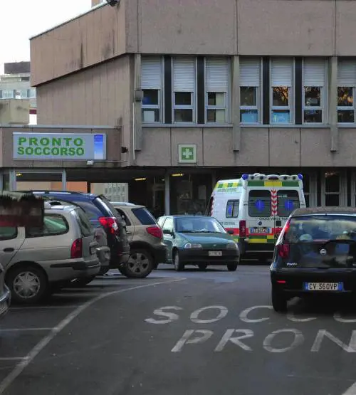 Esaurite anche le coperte: il Sant’Eugenio alla deriva