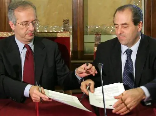 Di Pietro raccomanda la figlia 
Giornalista mai vista al lavoro