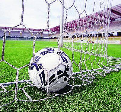 Palpeggia l’arbitro donna: squalificato per sei mesi