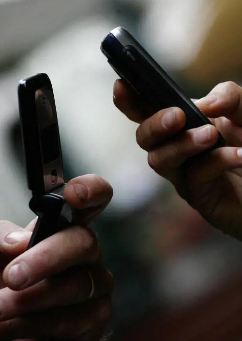 Le primarie-ombra a colpi di mail per farsi candidare