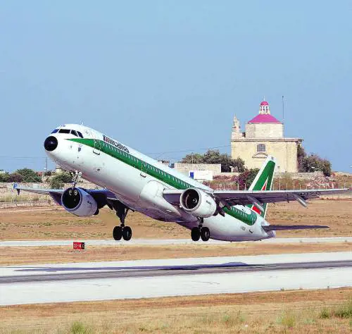 Alitalia, il Tar boccia 
il ricorso di Air One
