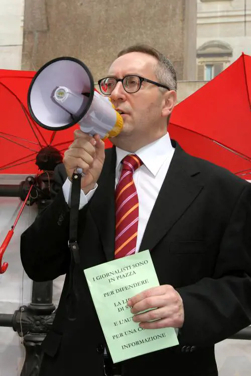 Grillini: "Dal Pd solo una spolveratina laica"