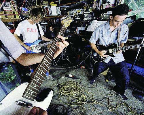 Dai garage al festival dei quartieri, Milano è rock