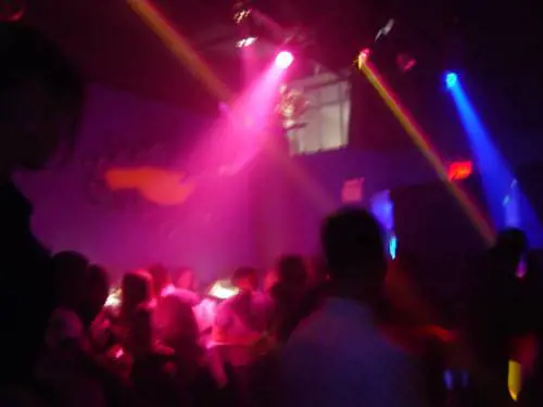 A 17 anni in coma dopo la discoteca: "Ha preso una pasticca poi è crollato"