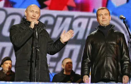 Russia, Medvedev: "Continuerò la linea di Putin"