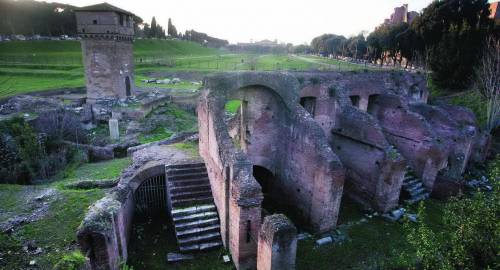 Circo Massimo, sgomberata la torre-dormitorio