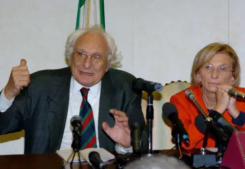 L’ira dei Radicali: 
"Ingannati dal Pd"
