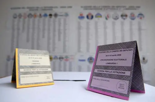 Sondaggio: il Pdl sale al 40,5%. Il Pd arretra