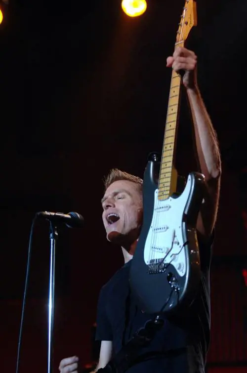 Il rocker Bryan Adams: "Sono un fotografo che ama il silenzio"