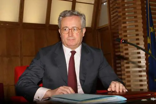 Tremonti: "Con Prodi 
governo della cicala"