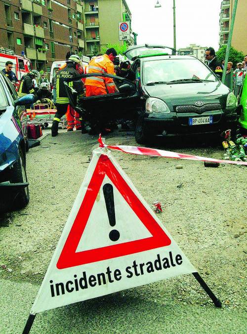 Per due volte pirata della strada ed è ancora in giro con la patente