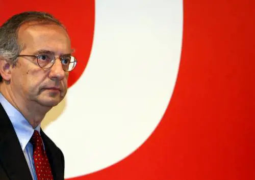 Dibattiti in tv: niente 
Veltroni e Berlusconi 
da Lucia Annunziata