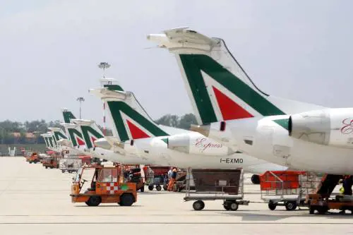 Epifani: contrordine compagni, regaliamo Alitalia ai francesi
