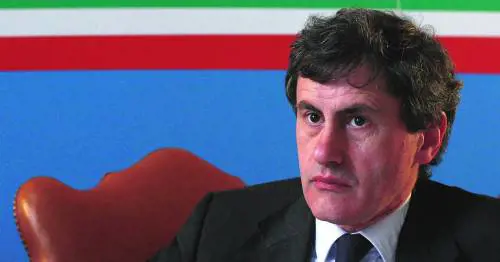 Nove garanti per il programma di Alemanno