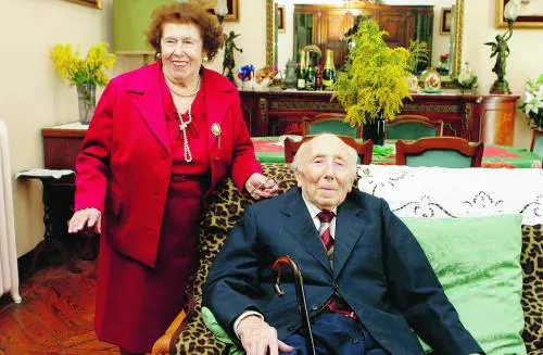 Eterni pendolari damore Oggi sposi: a cento anni