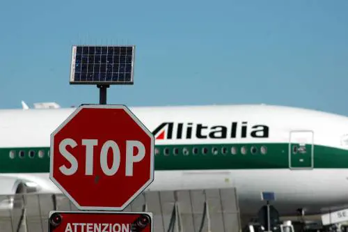 Il Cavaliere: "No alla colonizzazione di Alitalia"