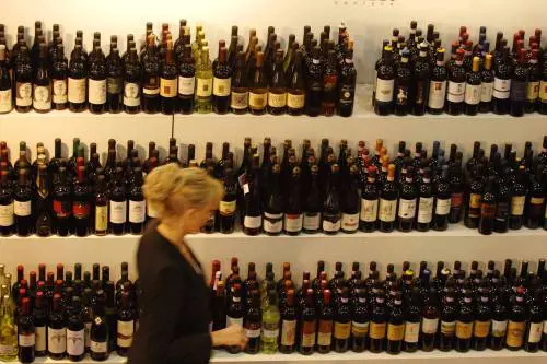 Vino adulterato, l'Ue chiede chiarimenti