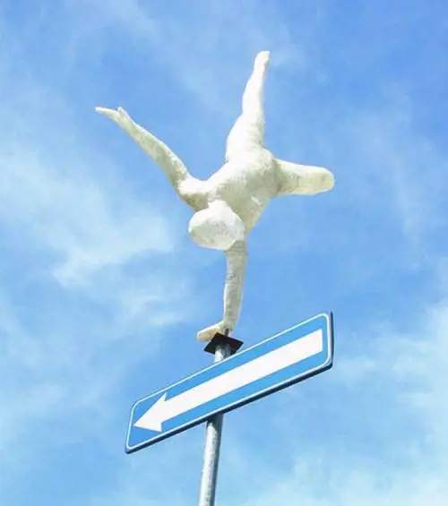 Quelle eco- sculture del Pigneto: una provocazione che va a ruba