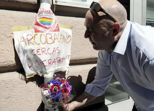 Compagni contro dopo la «Walterloo»