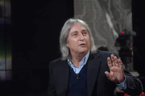 Vanzina: "I pariolini di sinistra andranno al mare e vincerà Alemanno" 