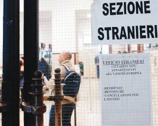 Sindaco e detective: "Con un colloquio scopro i clandestini"