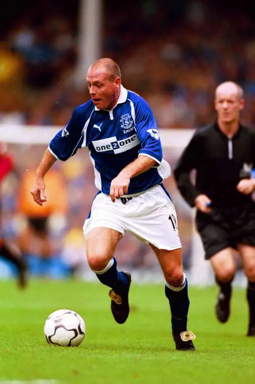 Londra, Gascoigne tenta 
di uccidersi in albergo