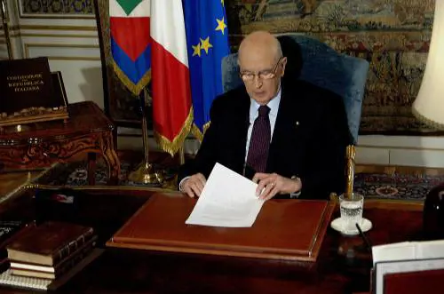 Governo, da domani consultazioni al Quirinale