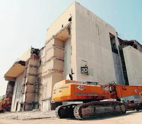 La Fiera fa spazio a Citylife: «cade» l’ultimo padiglione