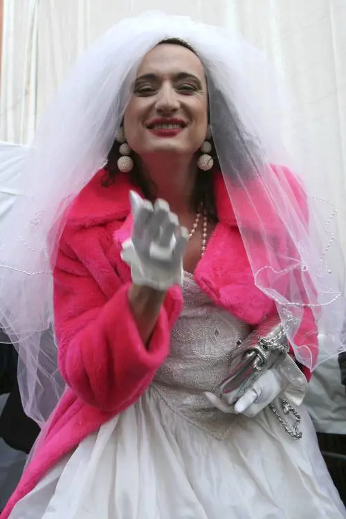 Luxuria: quella proposta oscena in parlamento