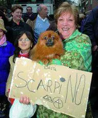 La rumenta di Napoli non sale a Scarpino