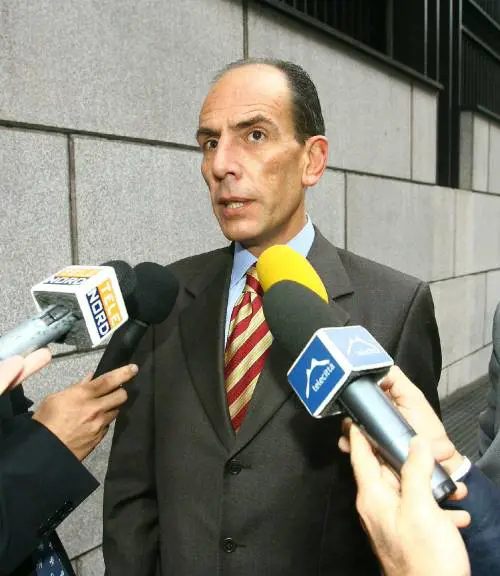 Profiti nellattesa legge Kafka Prime ammissioni di Francesca