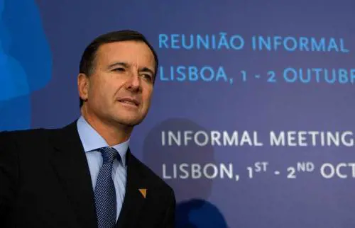 Frattini: contro la fame 
una banca del cibo