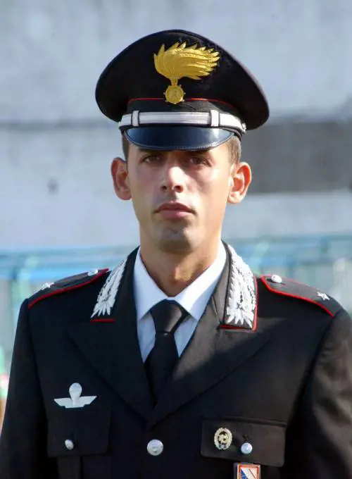 Rapina alle poste: 
morto il carabiniere 
ferito dai banditi