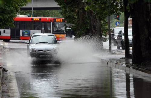 Temporali e freddo 
scacciano i turisti 
Già perso 1 miliardo