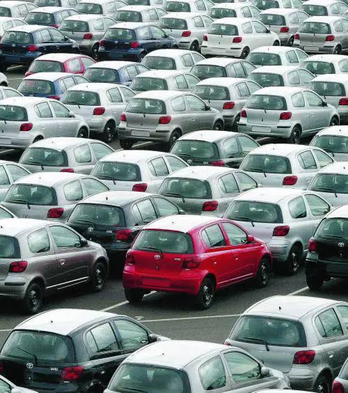 Auto in panne, mai così male da 12 anni