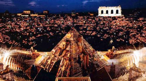 Coprire l'Arena di Verona? Flavio Tosi ci sta pensando