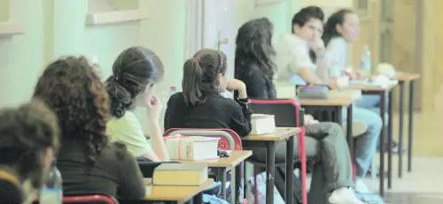 La Gelmini vuol cacciare gli «inesperti» dinglese