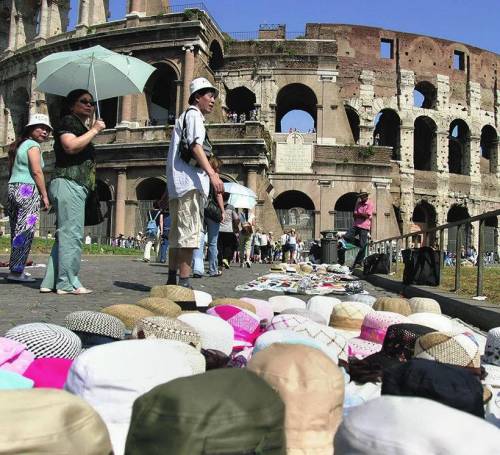 «Lotta alla contraffazione, una priorità per tutti»