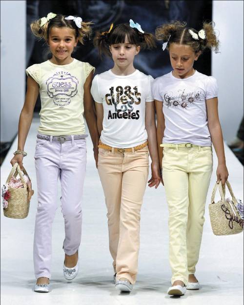 Pitti, moda per i piccoli: 
marinai e tocchi di magia