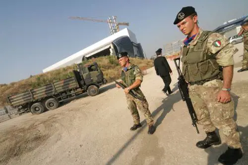 Rifiuti, l'esercito nel cantiere di Acerra