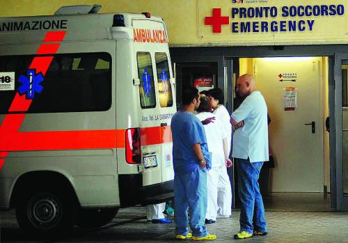 Bimbo di 12 giorni muore in ospedale. È giallo