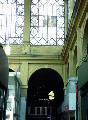 Il Mercato Orientale sembra sempre più un bazar allorientale