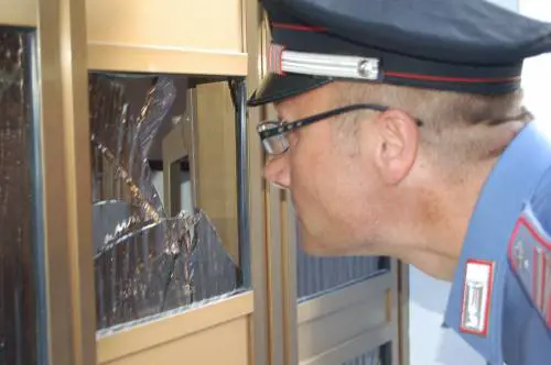 Bergamo, donna sgozzata  
in casa: 15 gli interrogati